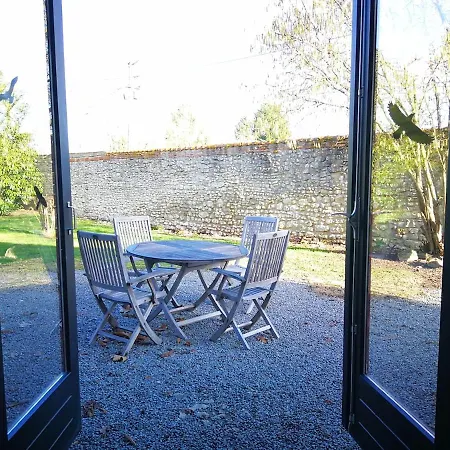 Maison 1 Hébergement de vacances Souvigny