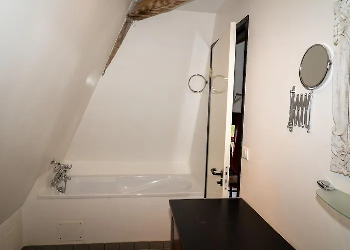 Maison 1 Hébergement de vacances *